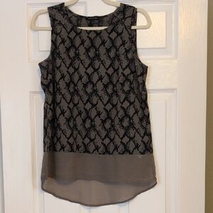 Banana Republic Black and Gray Patterned Blouse